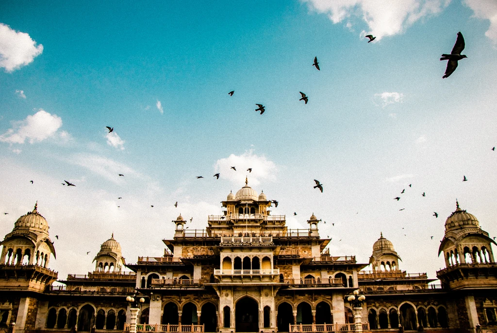 10 Best Places to Visit in India for Tourists