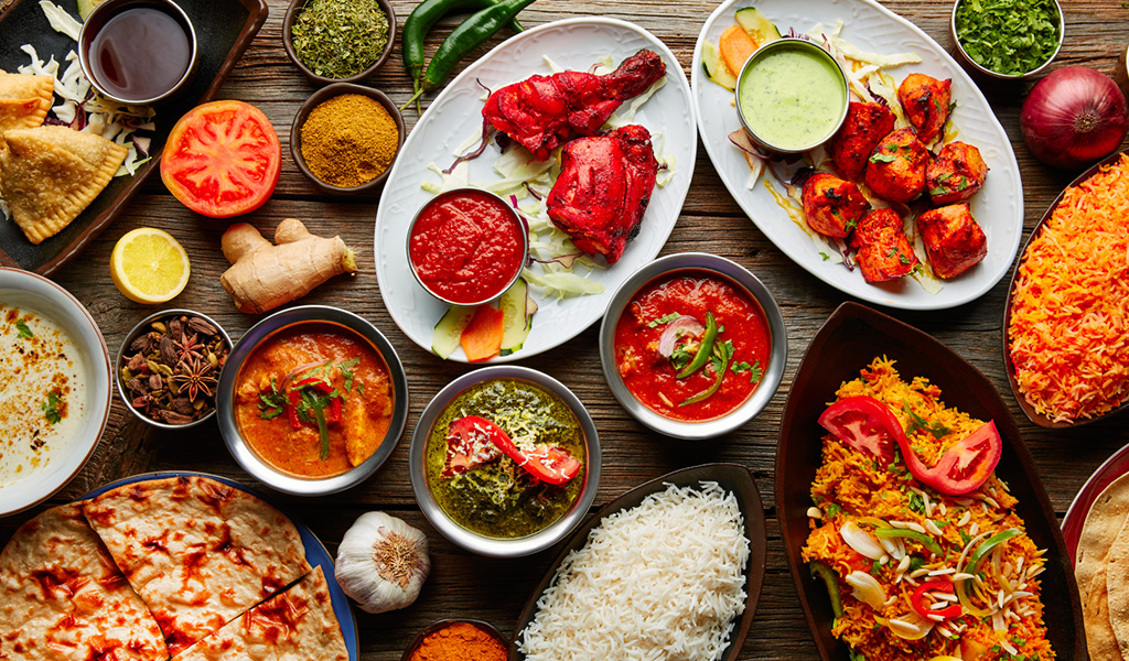 Read more about the article What are the must-try Indian Cuisines?